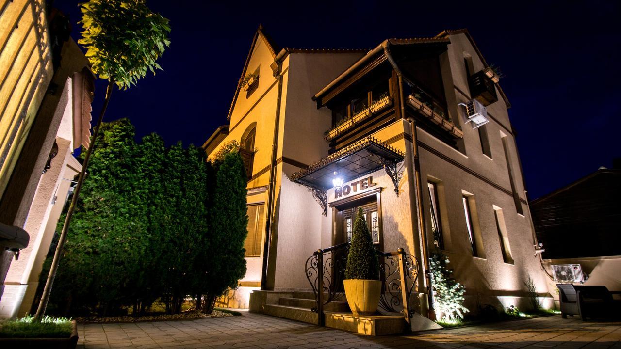 Noblesse Boutique Hotel